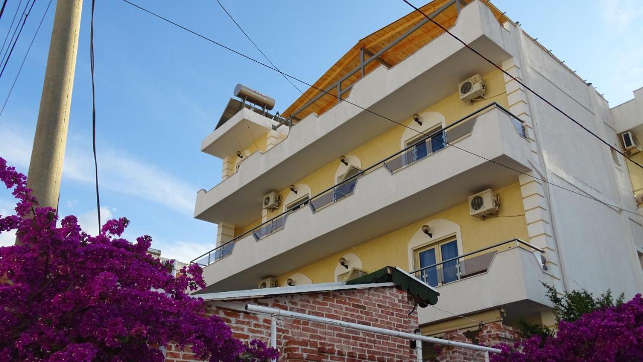 Hotel Arsenal Ksamil Extérieur photo