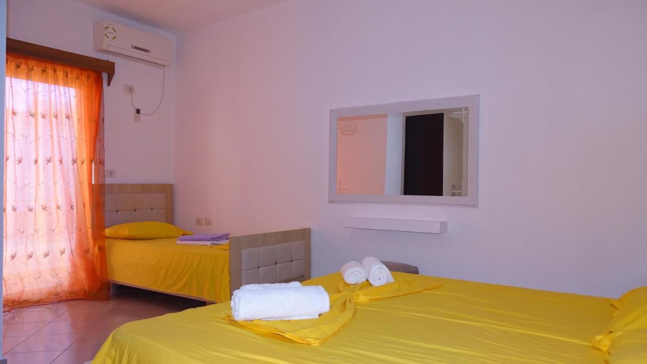 Hotel Arsenal Ksamil Extérieur photo