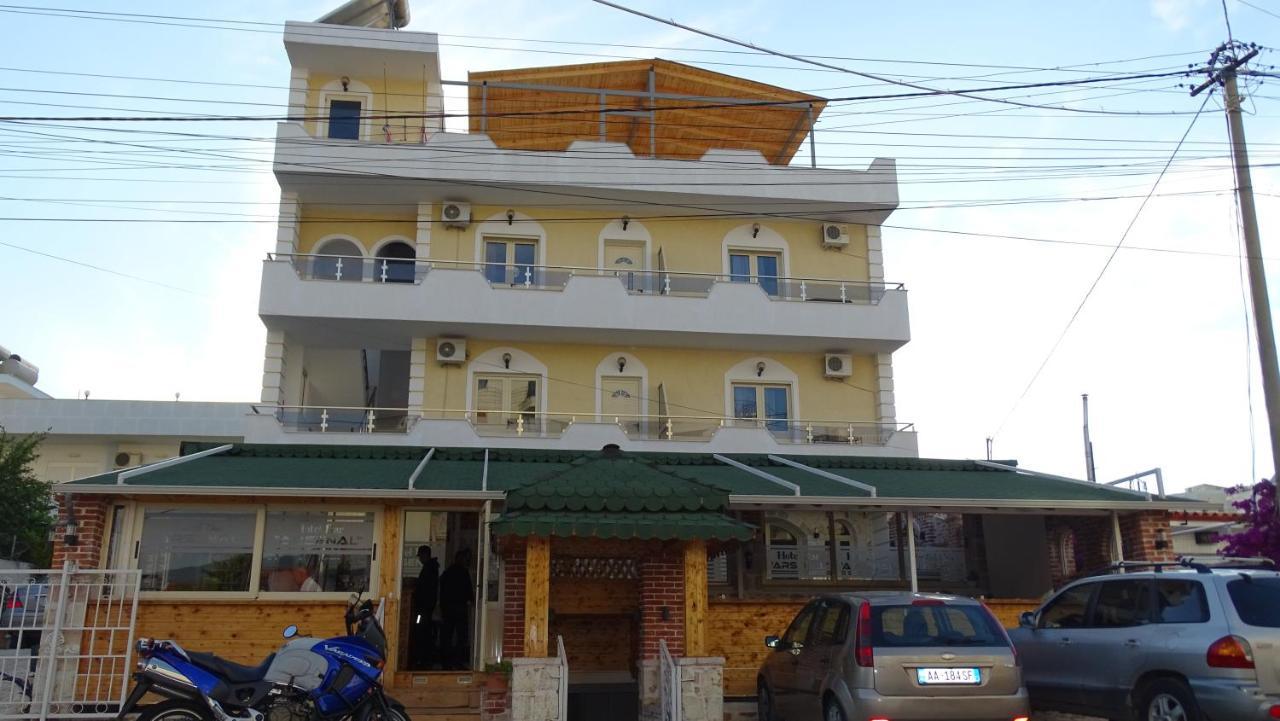Hotel Arsenal Ksamil Extérieur photo
